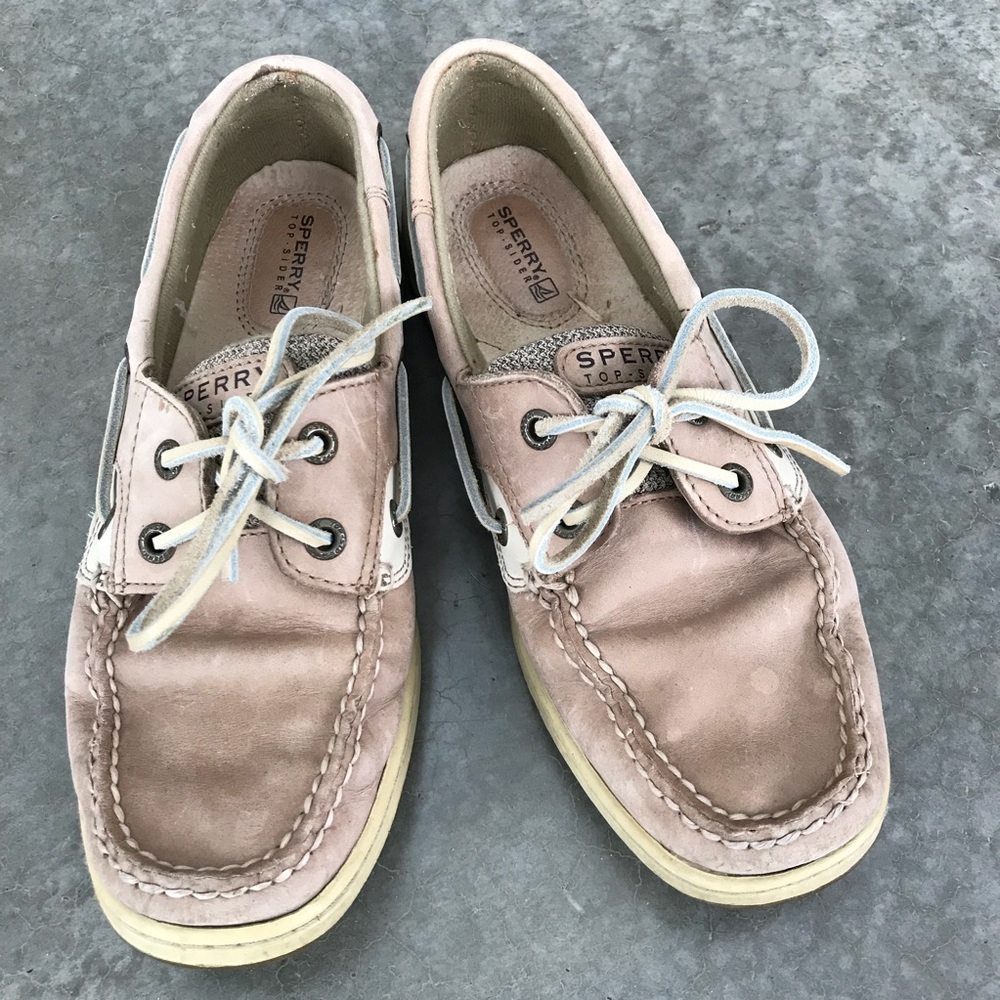 Sperry topsiders
